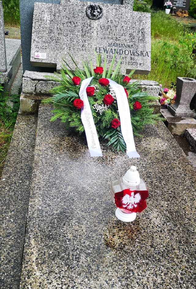 grób Wiesława Perlikowskiego
